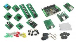 Un kit di componentistica low-cost prodotto da Phidgets